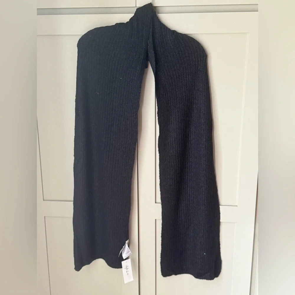 NWT Style & Co. by Macy's Navy Lightweight Knit Winter Scarf Approx 11x76